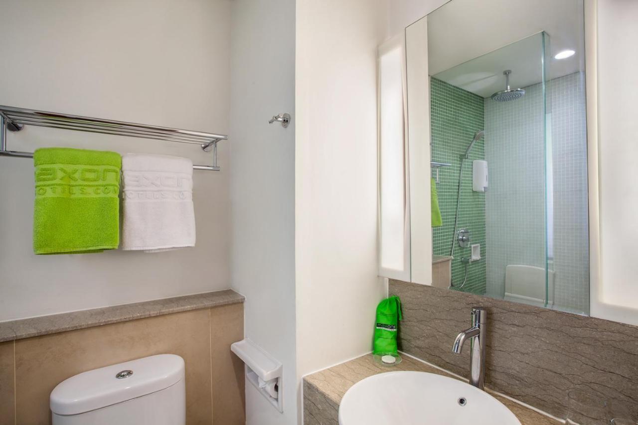 Maxonehotels.Com At Tidar Surabaya Luaran gambar
