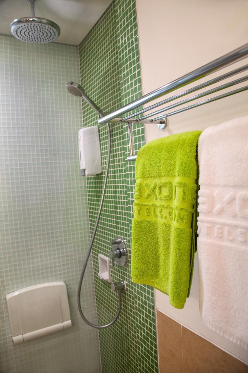 Maxonehotels.Com At Tidar Surabaya Luaran gambar