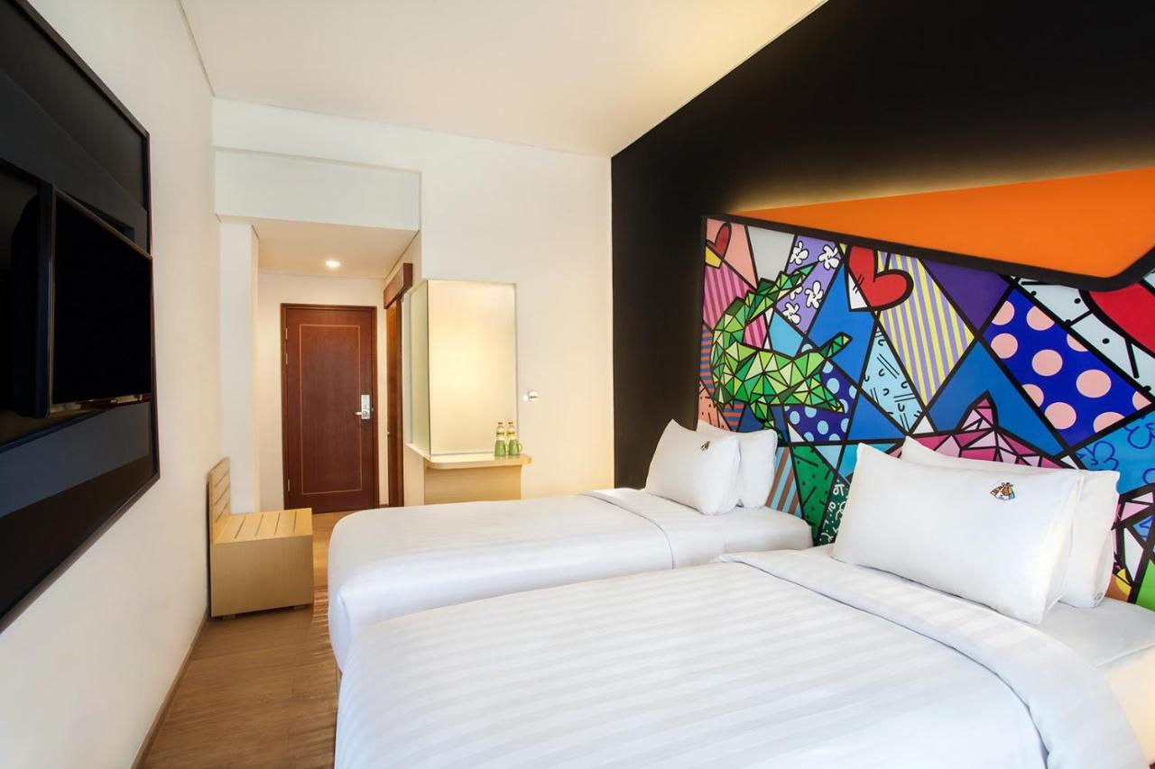 Maxonehotels.Com At Tidar Surabaya Luaran gambar