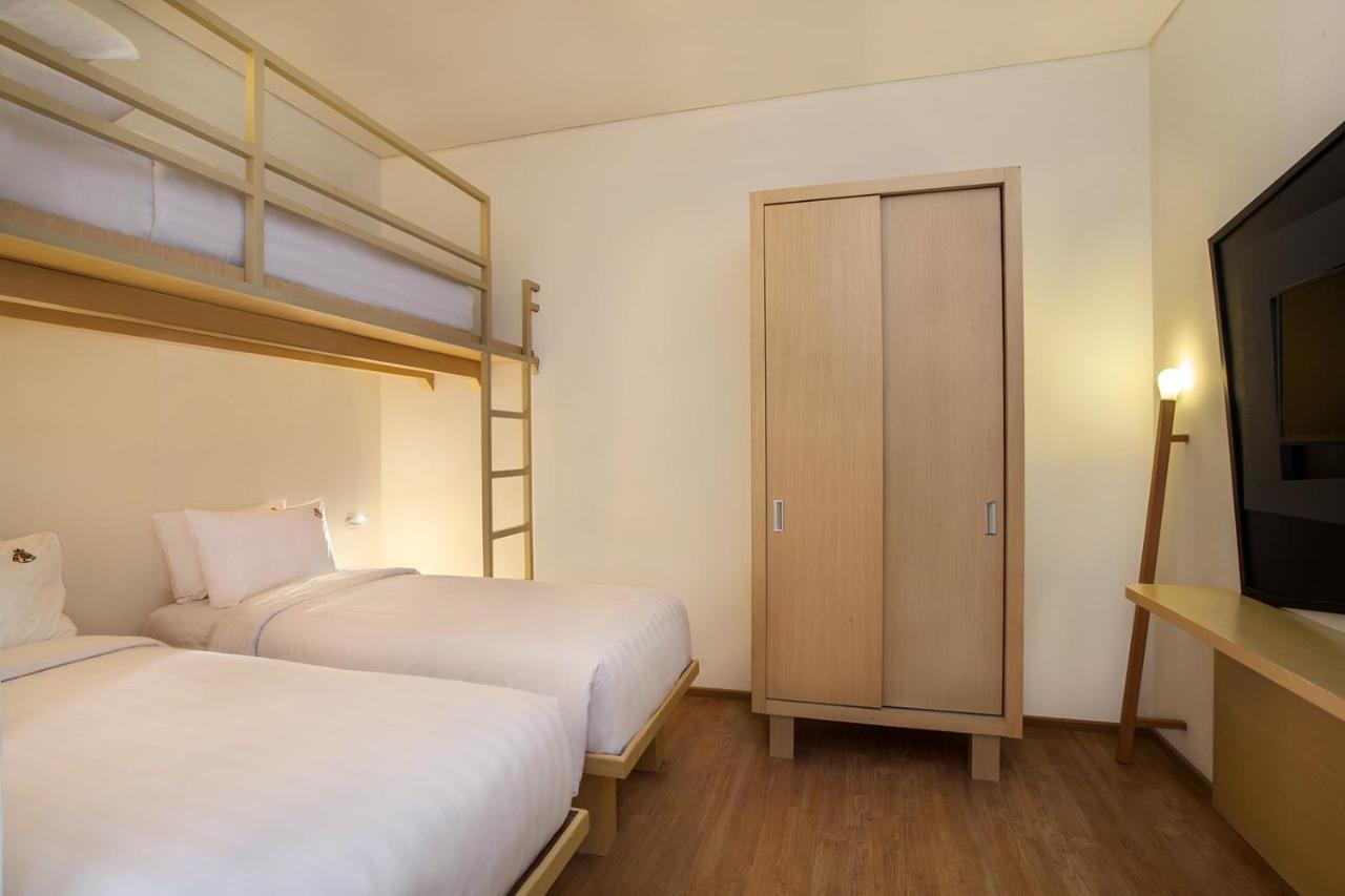 Maxonehotels.Com At Tidar Surabaya Luaran gambar