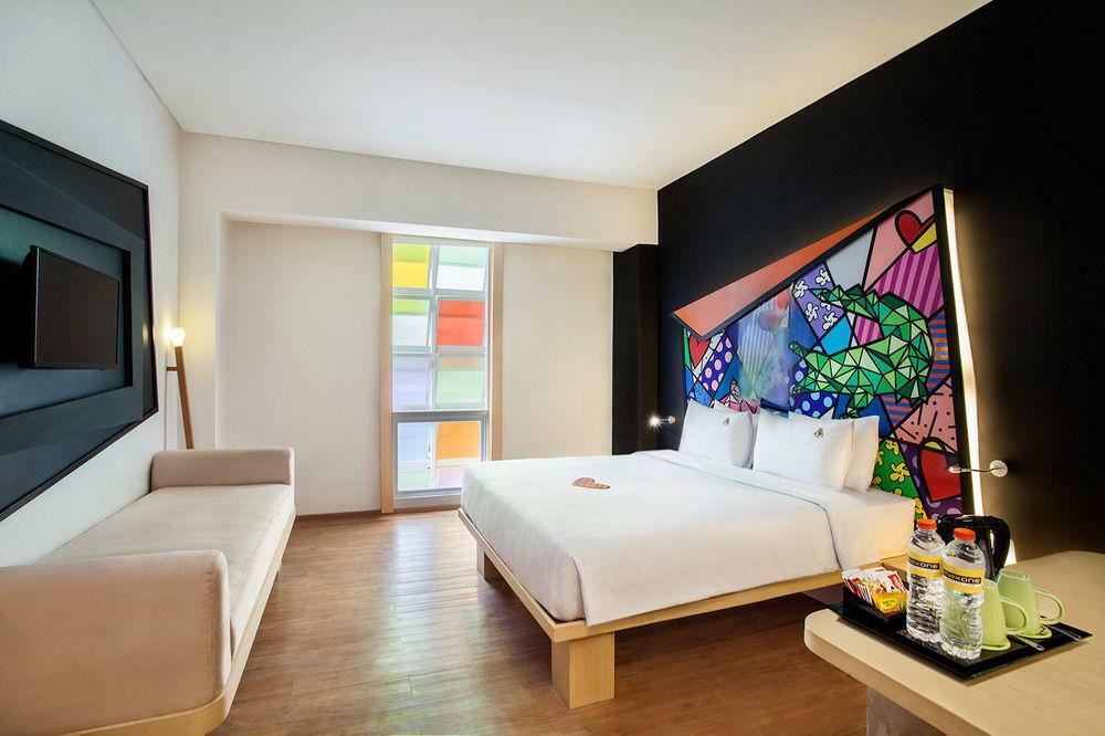 Maxonehotels.Com At Tidar Surabaya Luaran gambar